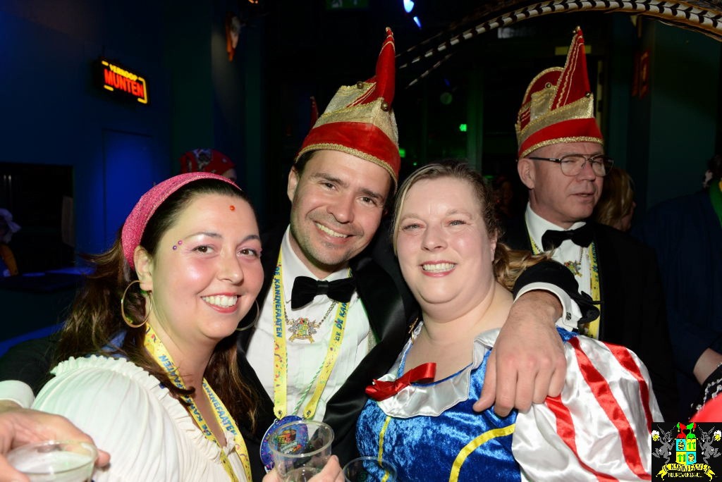 ../Images/Carnavals maandagavond in VdG 176.jpg